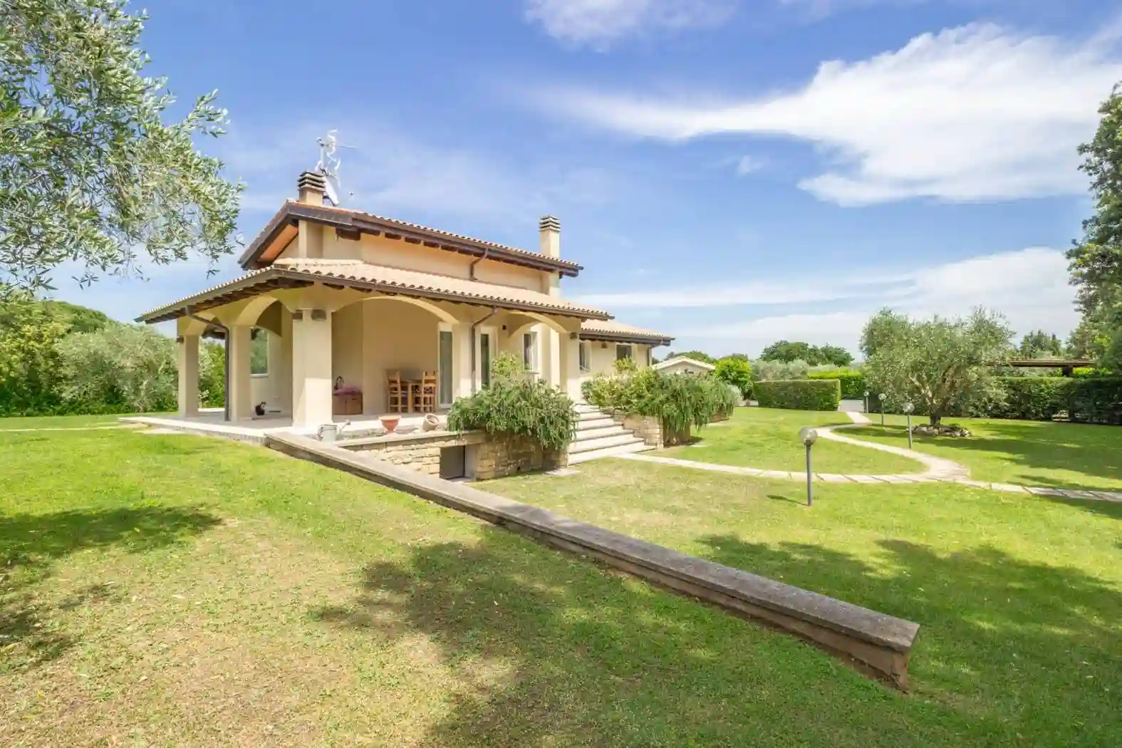 Villa - foto 3