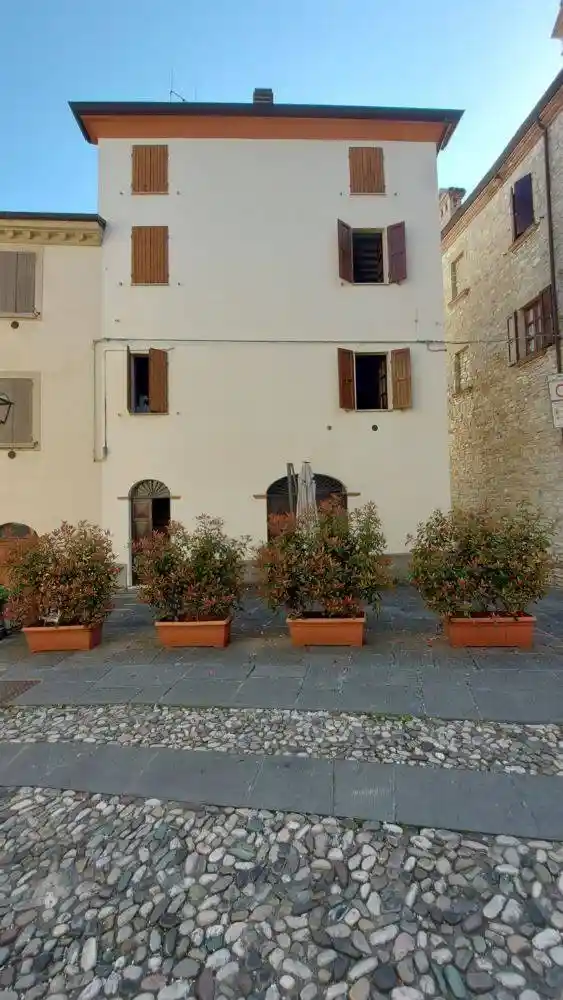 Casa indipendente in vendita a Calestano