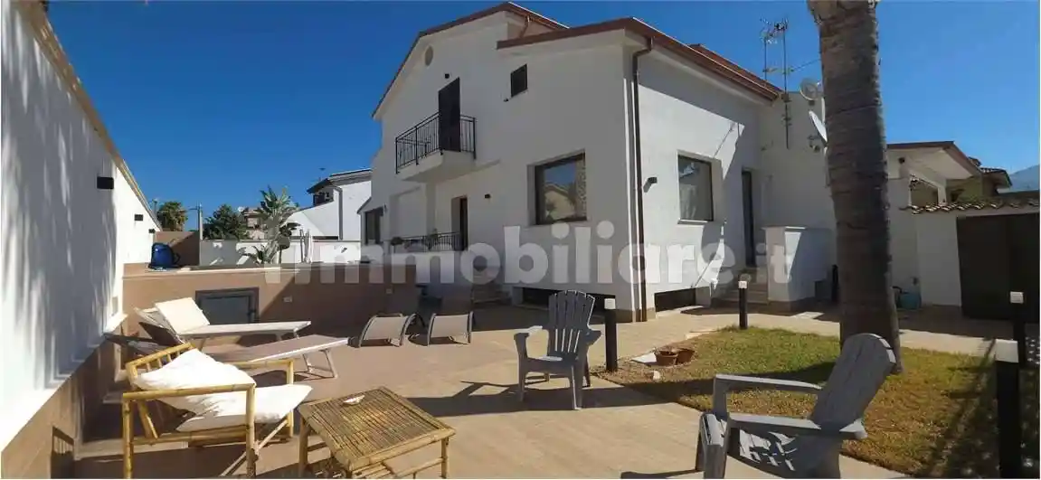 Villa in vendita a Carini