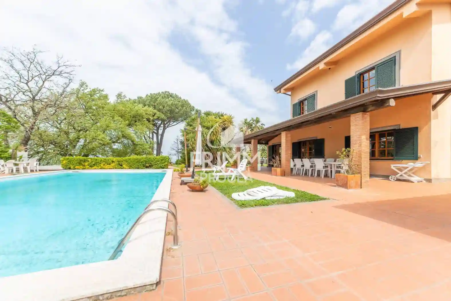Villa - foto 2