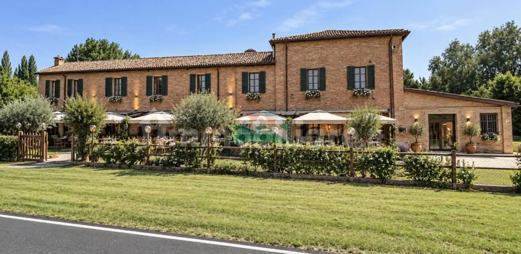 Palazzo - Edificio in vendita a Ravenna