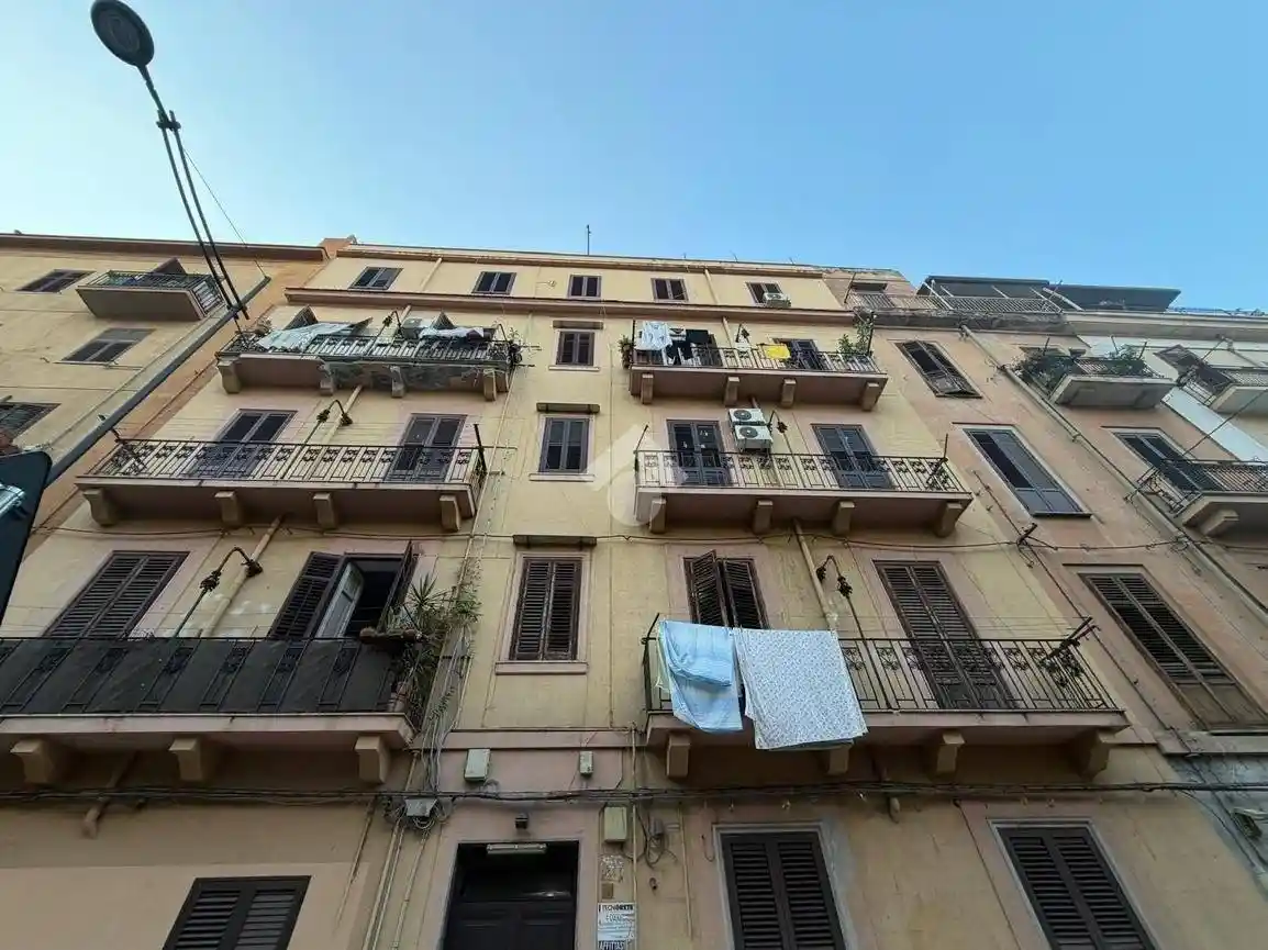 Appartamento in vendita a Palermo