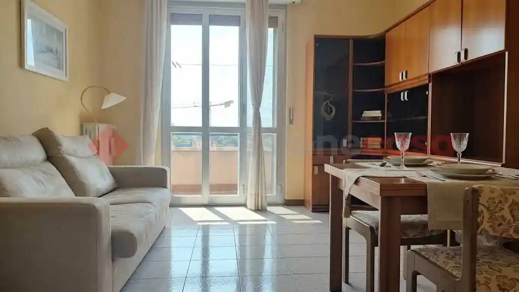 Appartamento in vendita a Locate di Triulzi