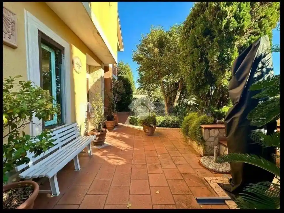 Villa in vendita a Roma