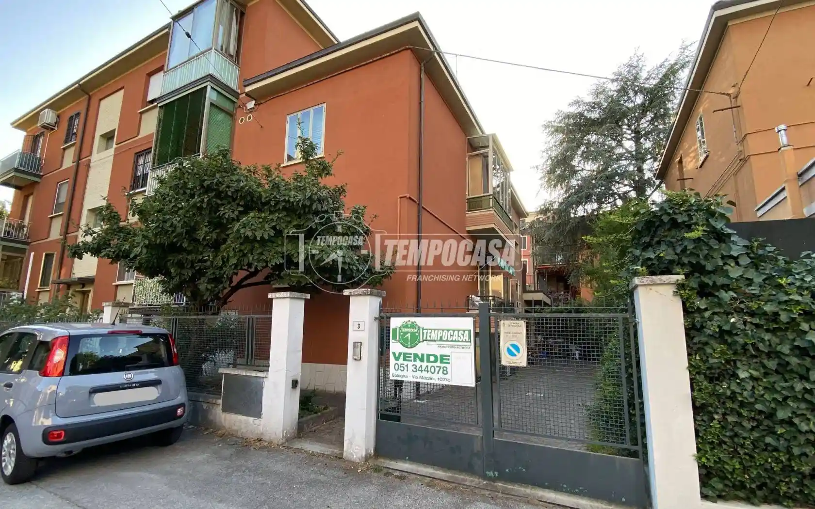 Casa indipendente in vendita a Bologna