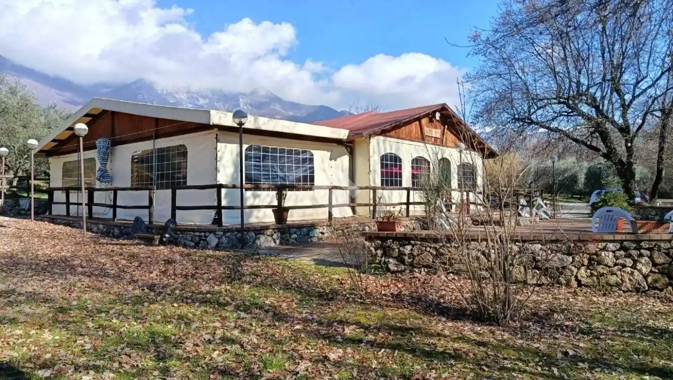 Villa in vendita a Collepardo