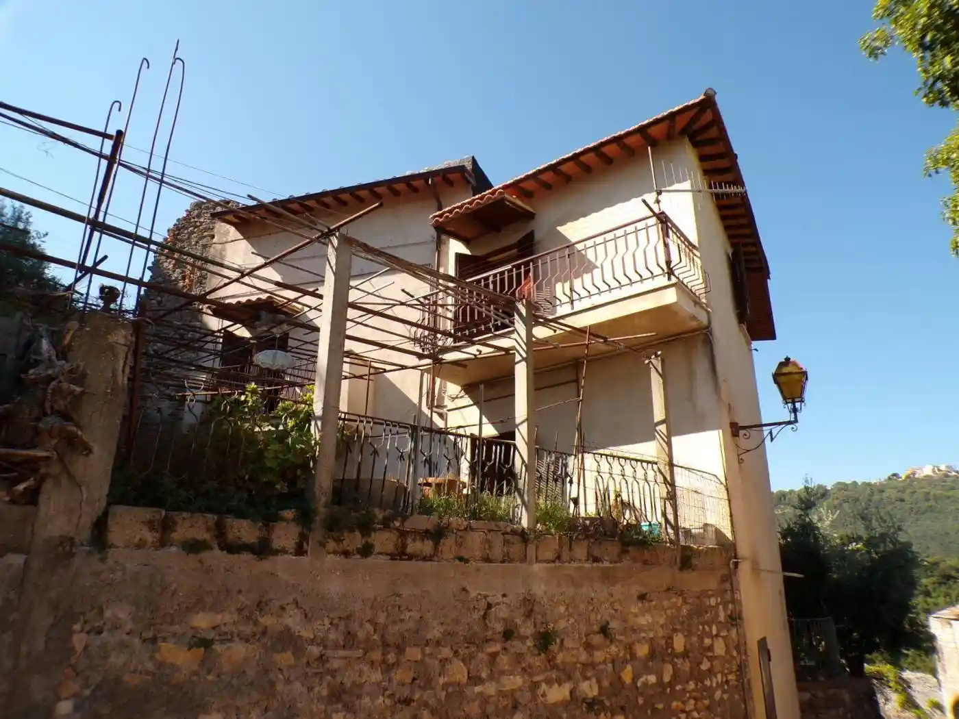 Casa indipendente in vendita a Toffia