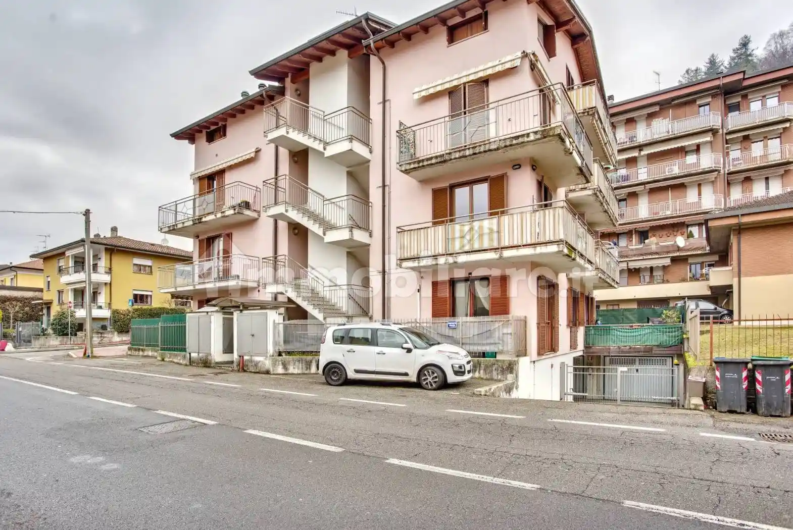 Appartamento in vendita a Luino