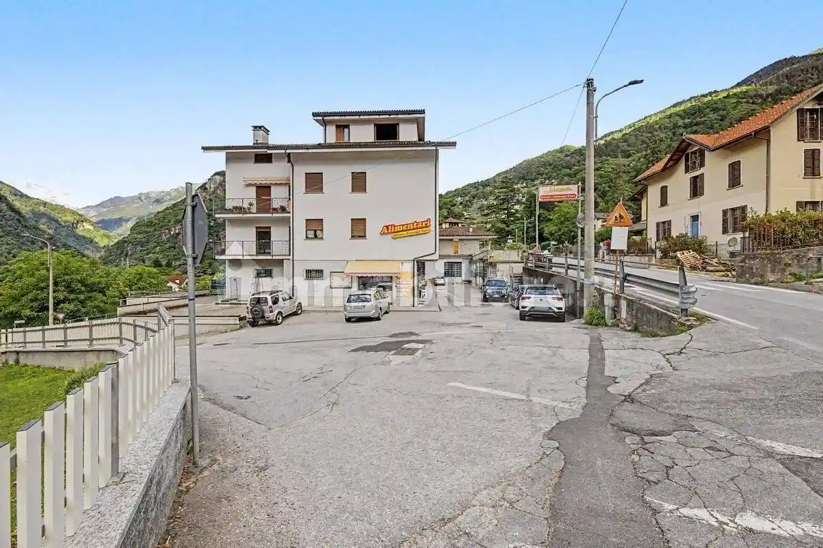 Appartamento in vendita a Varzo