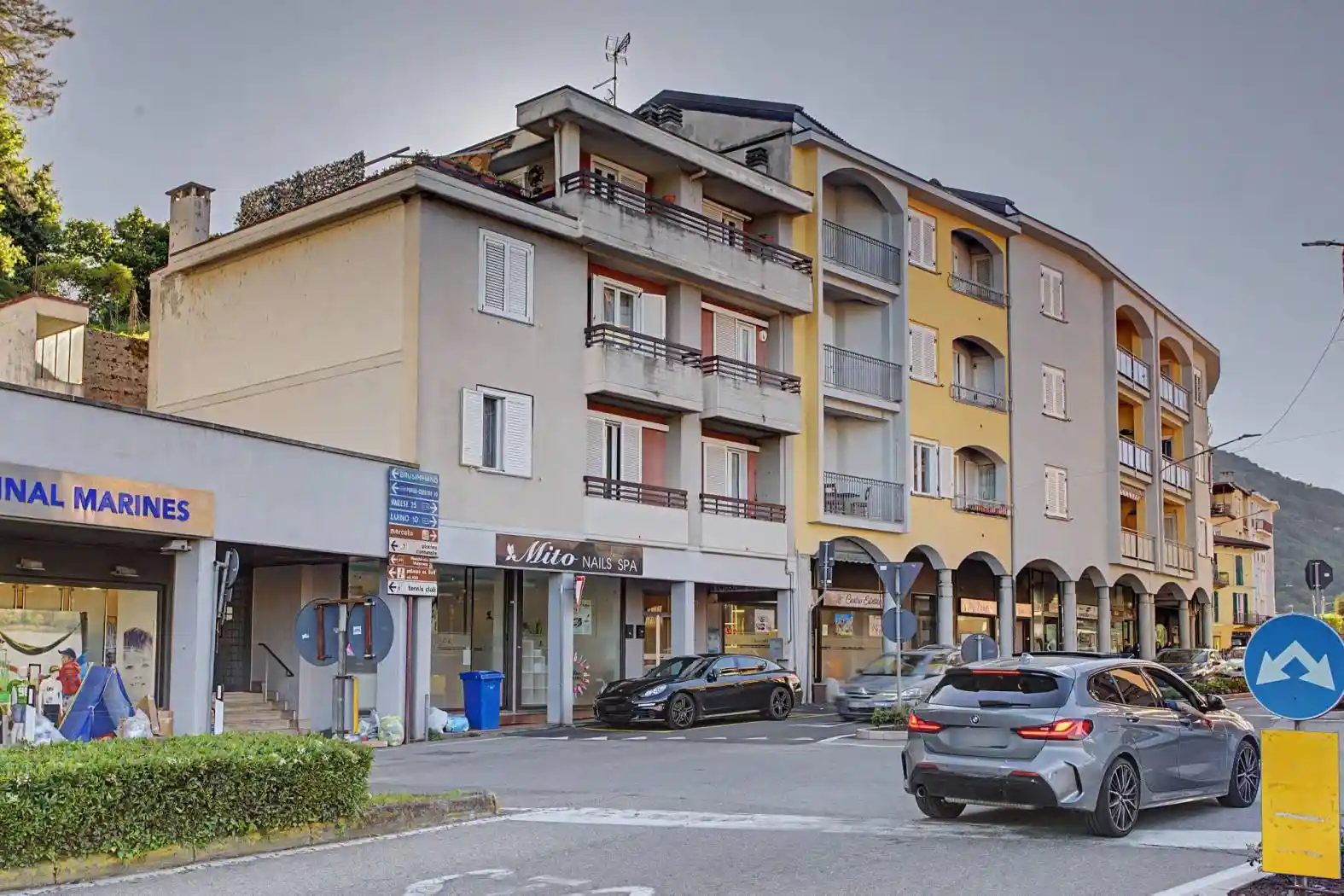 Appartamento in vendita a Lavena Ponte Tresa