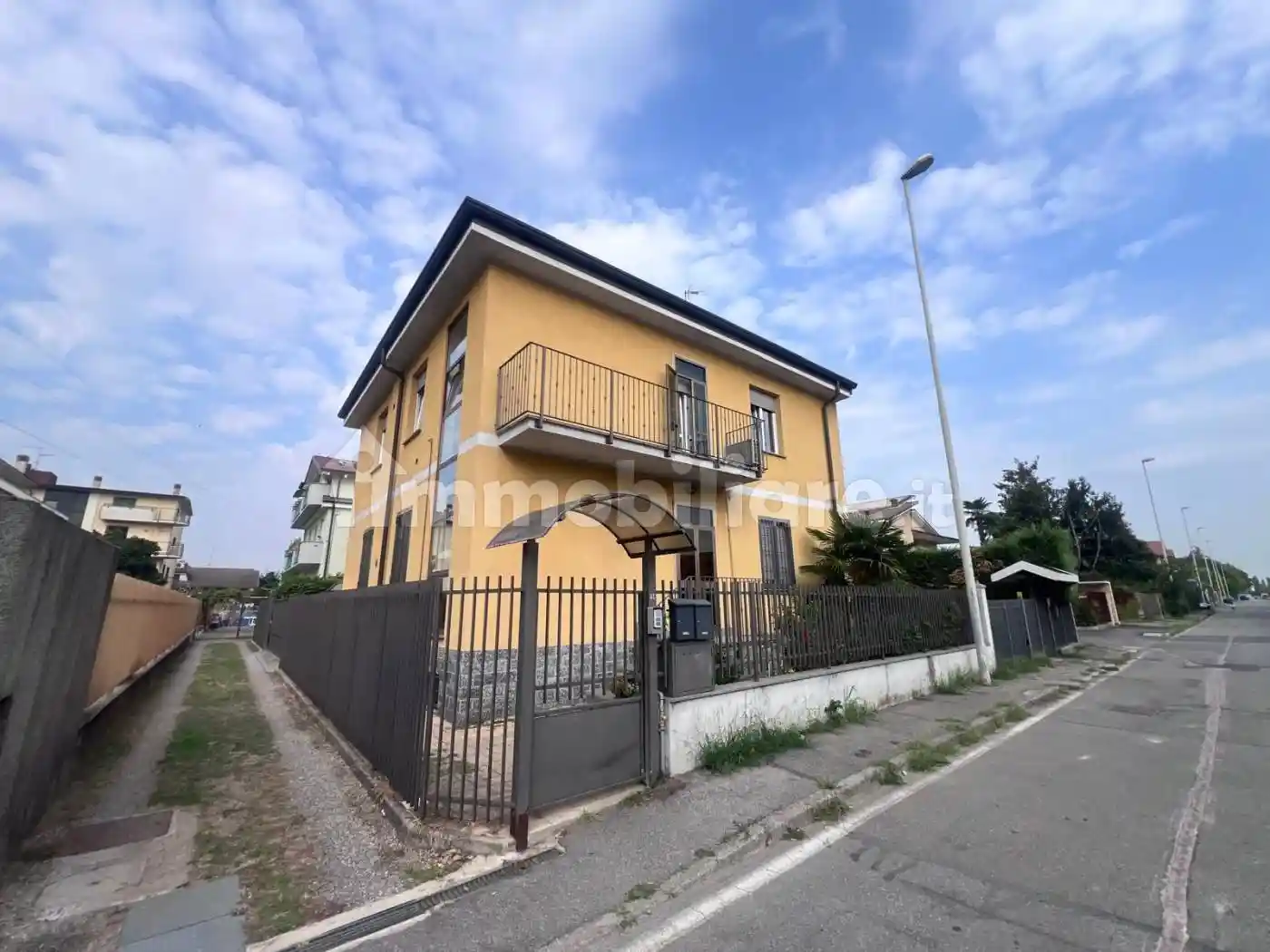 Appartamento in vendita a Cernusco sul Naviglio