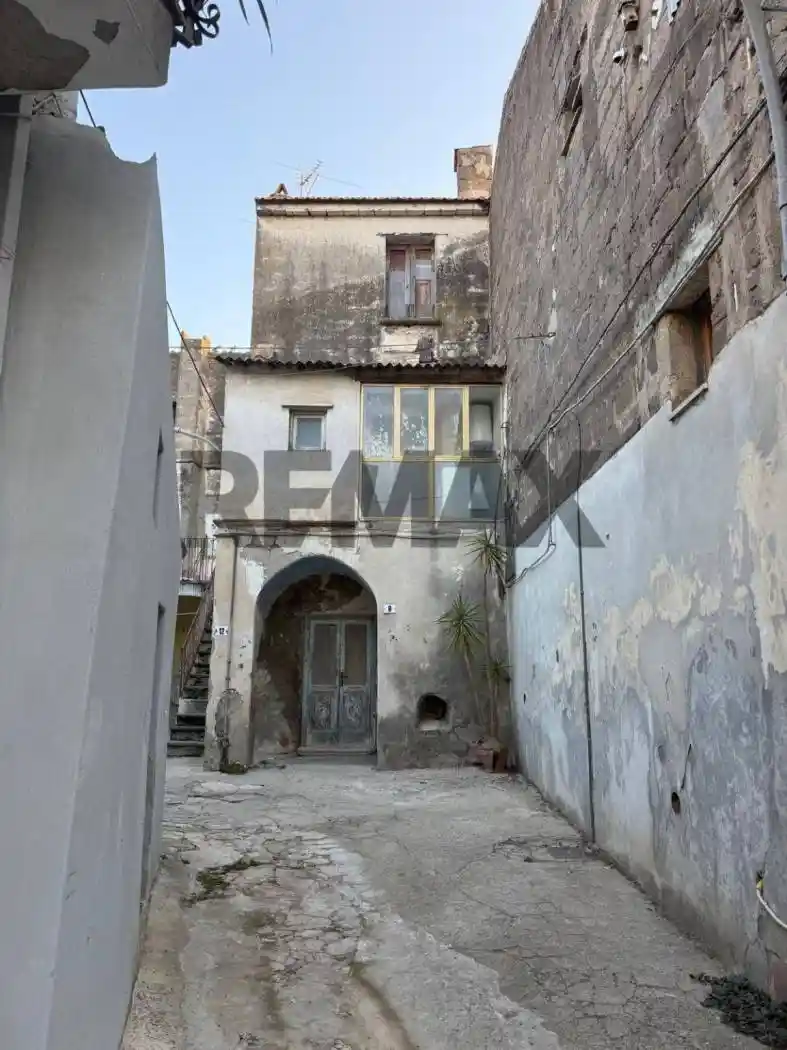 Appartamento in vendita a Carinola