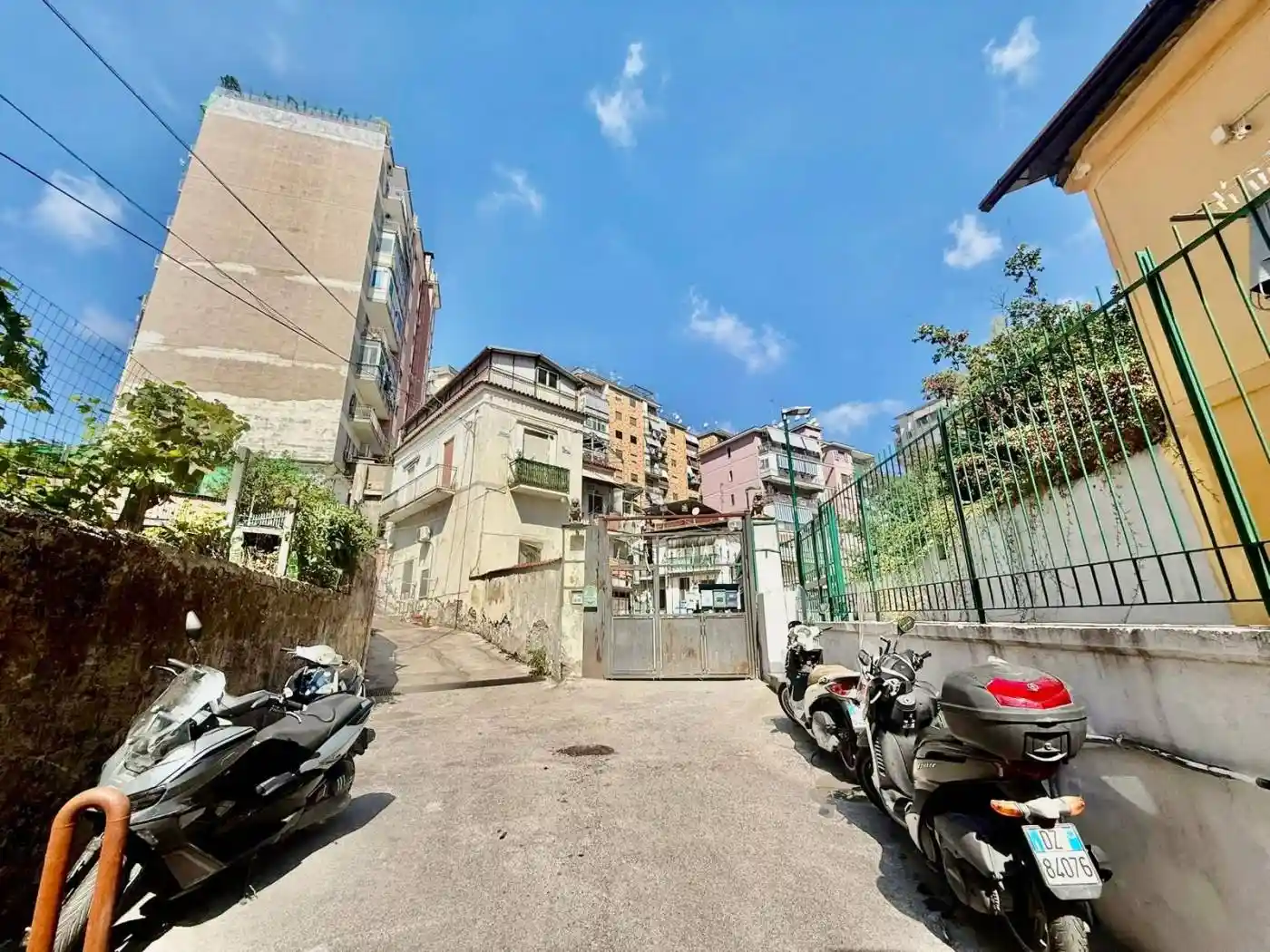 Appartamento in vendita a Napoli