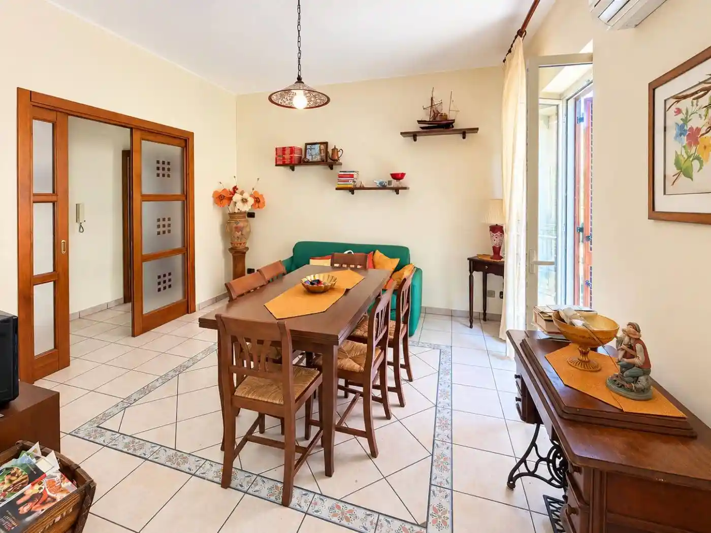 Appartamento in vendita a Santo Stefano di Camastra