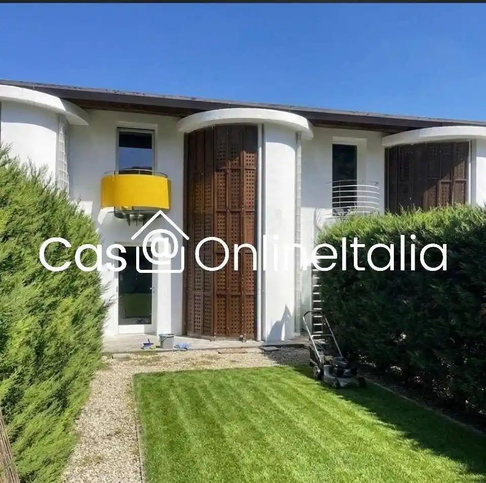 Casa indipendente in affitto a Carmignano