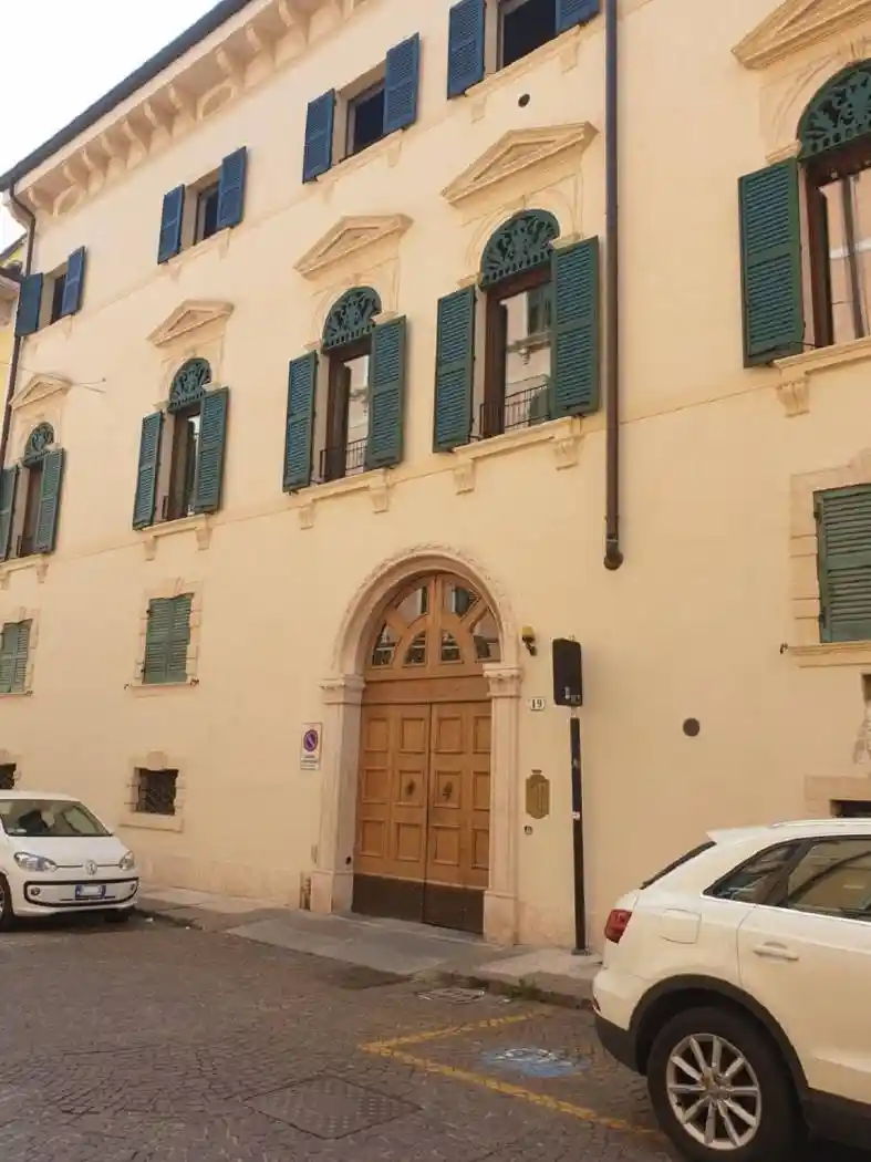 Appartamento in affitto a Verona