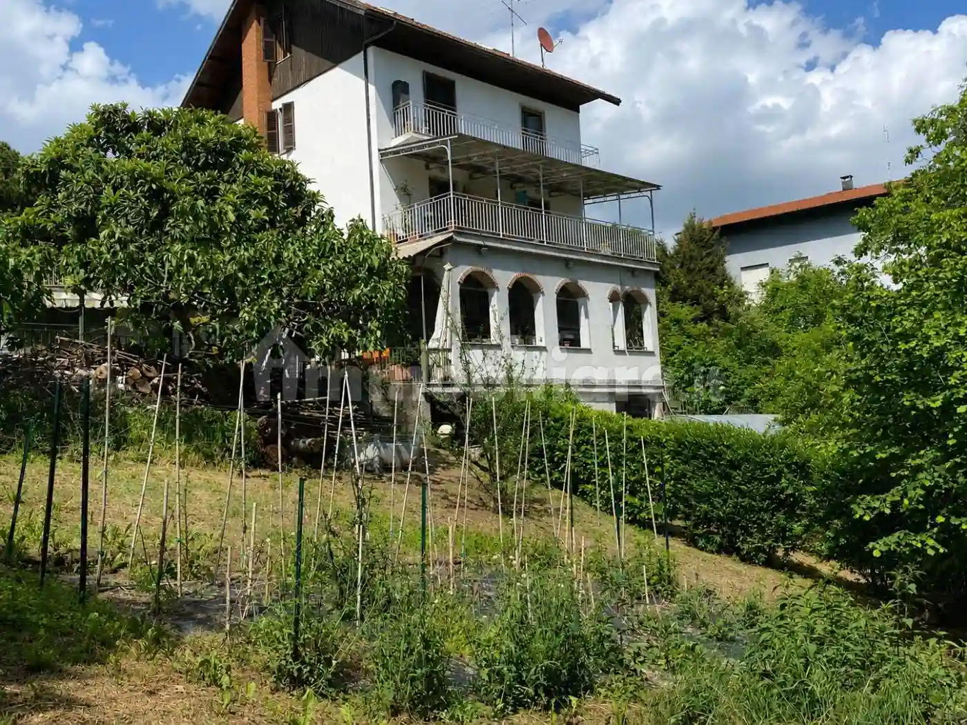 Villa - foto 2