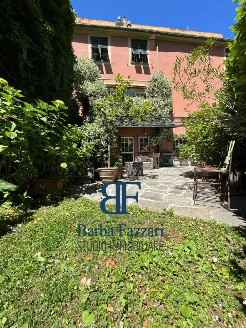 Villa in vendita a Genova