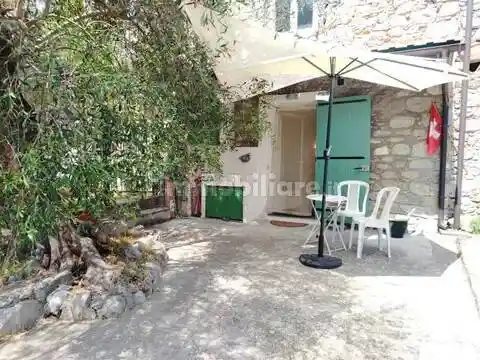 Appartamento in vendita a Olivetta San Michele