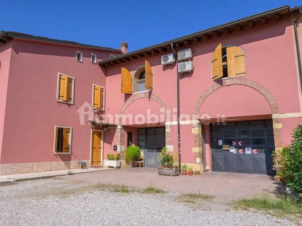 Appartamento in vendita a Sona
