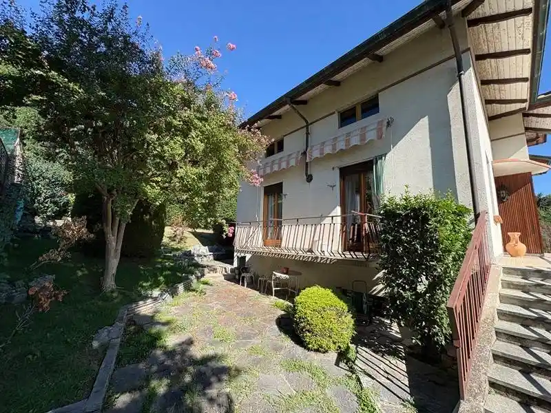 Villa in vendita a Biella