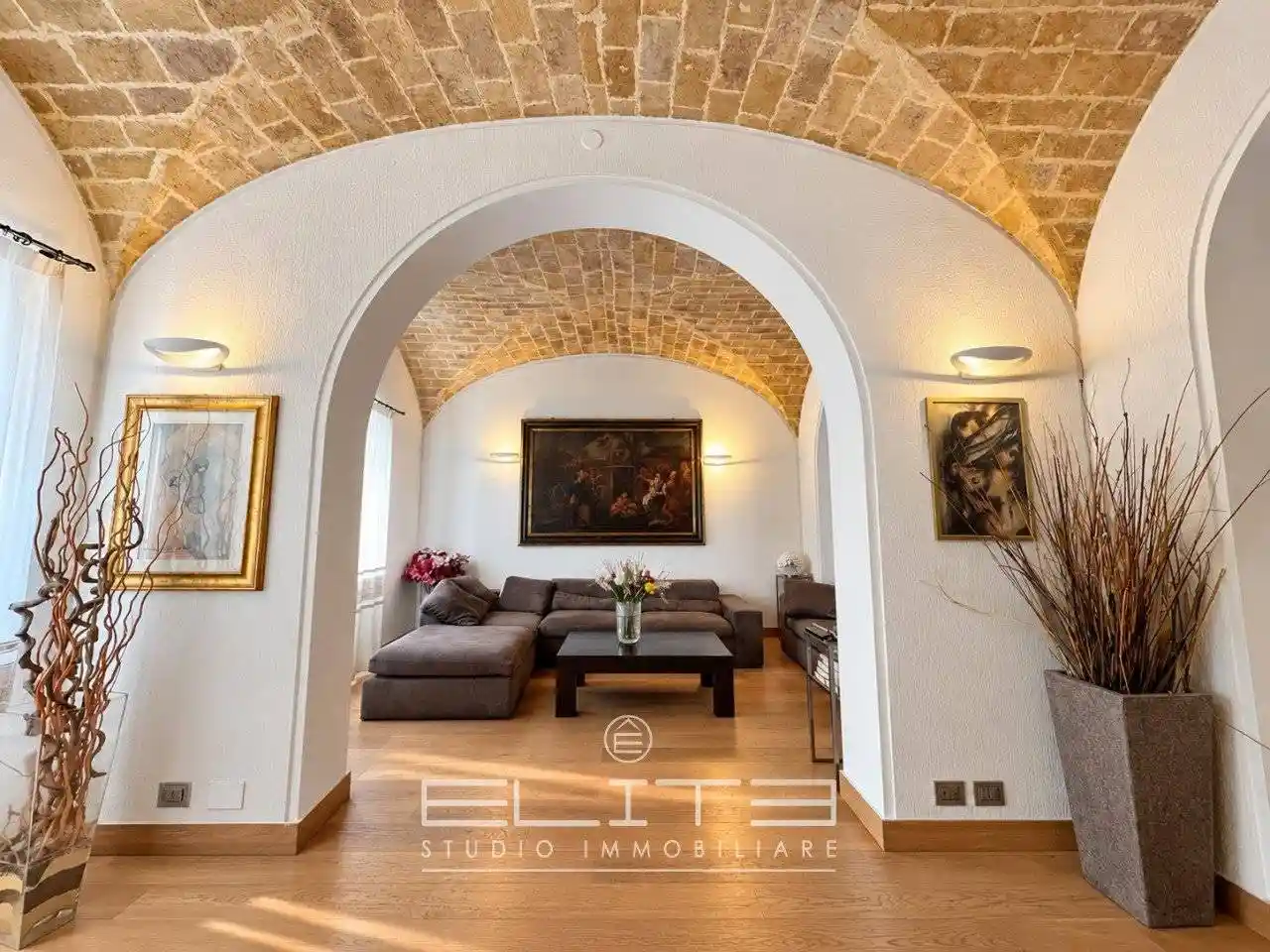 Casa indipendente in vendita a Falconara Marittima
