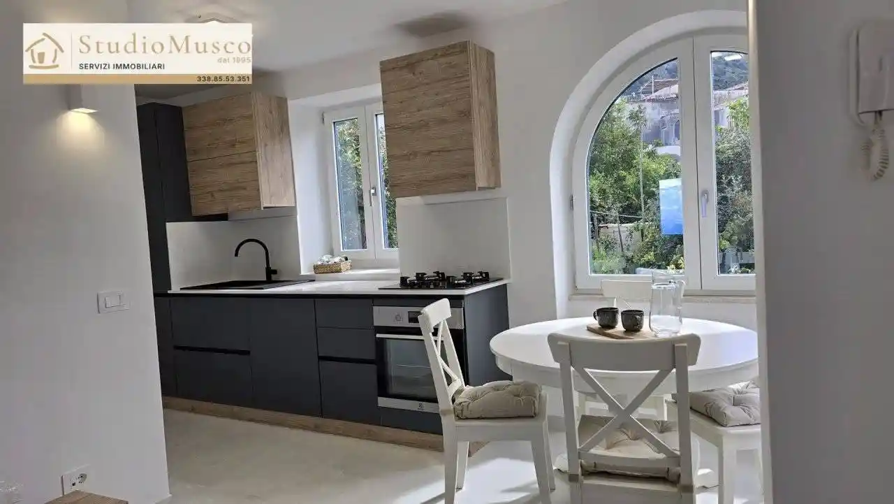 Appartamento in vendita a Anacapri