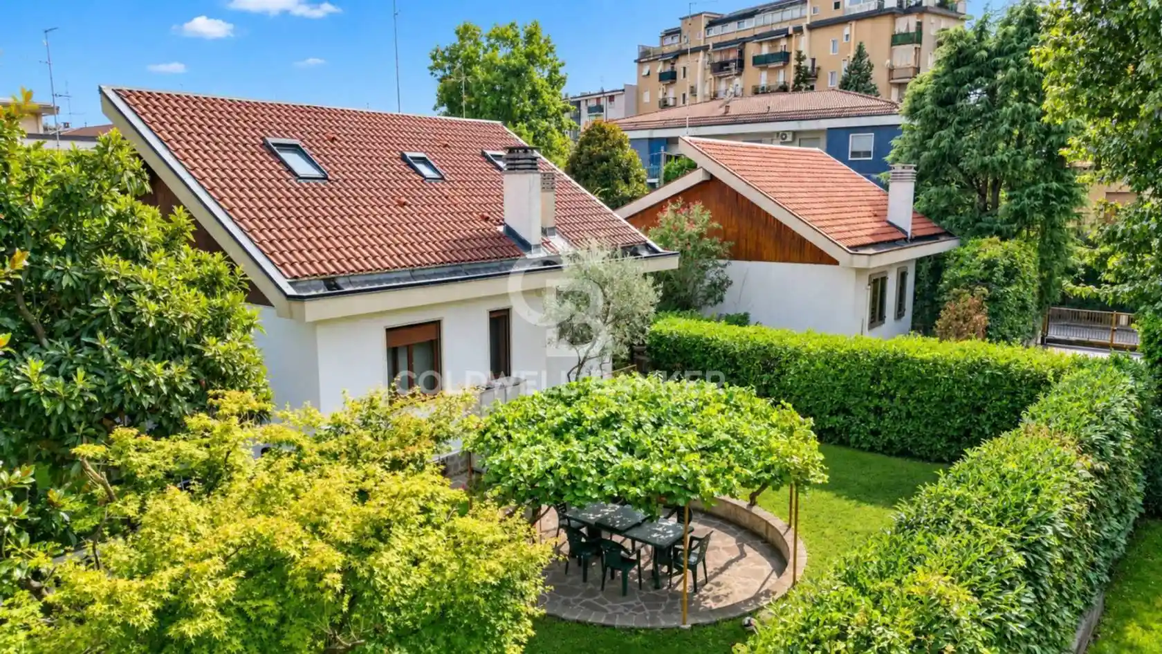 Villa in vendita a Cusano Milanino