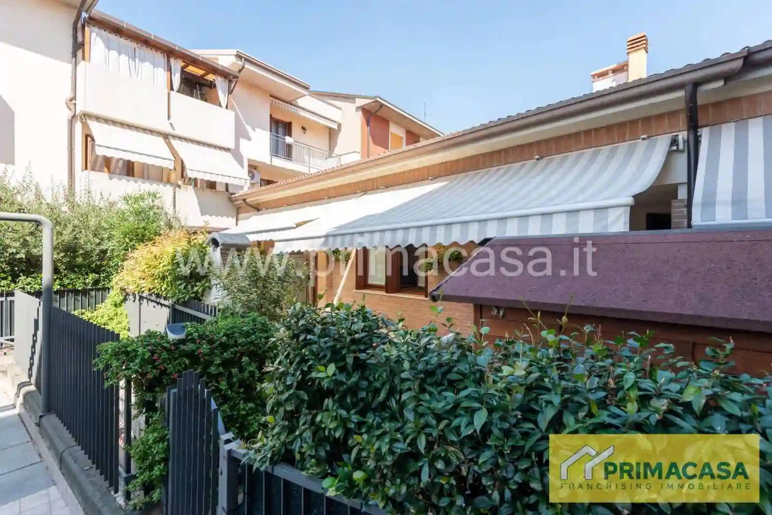 Villetta a schiera - foto 2
