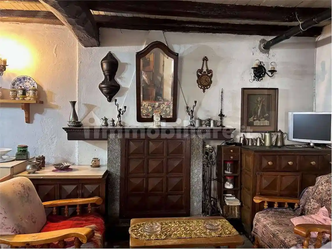 Casa indipendente in vendita a Faggeto Lario