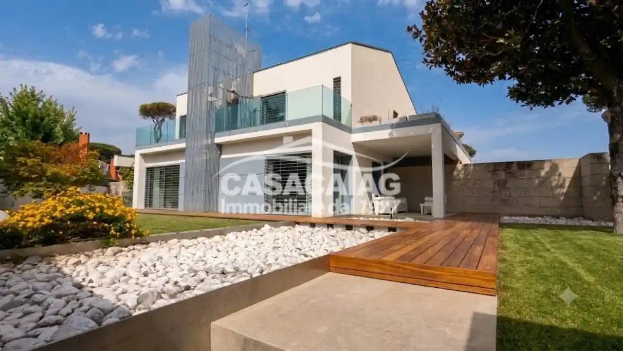 Villa in vendita a Roma