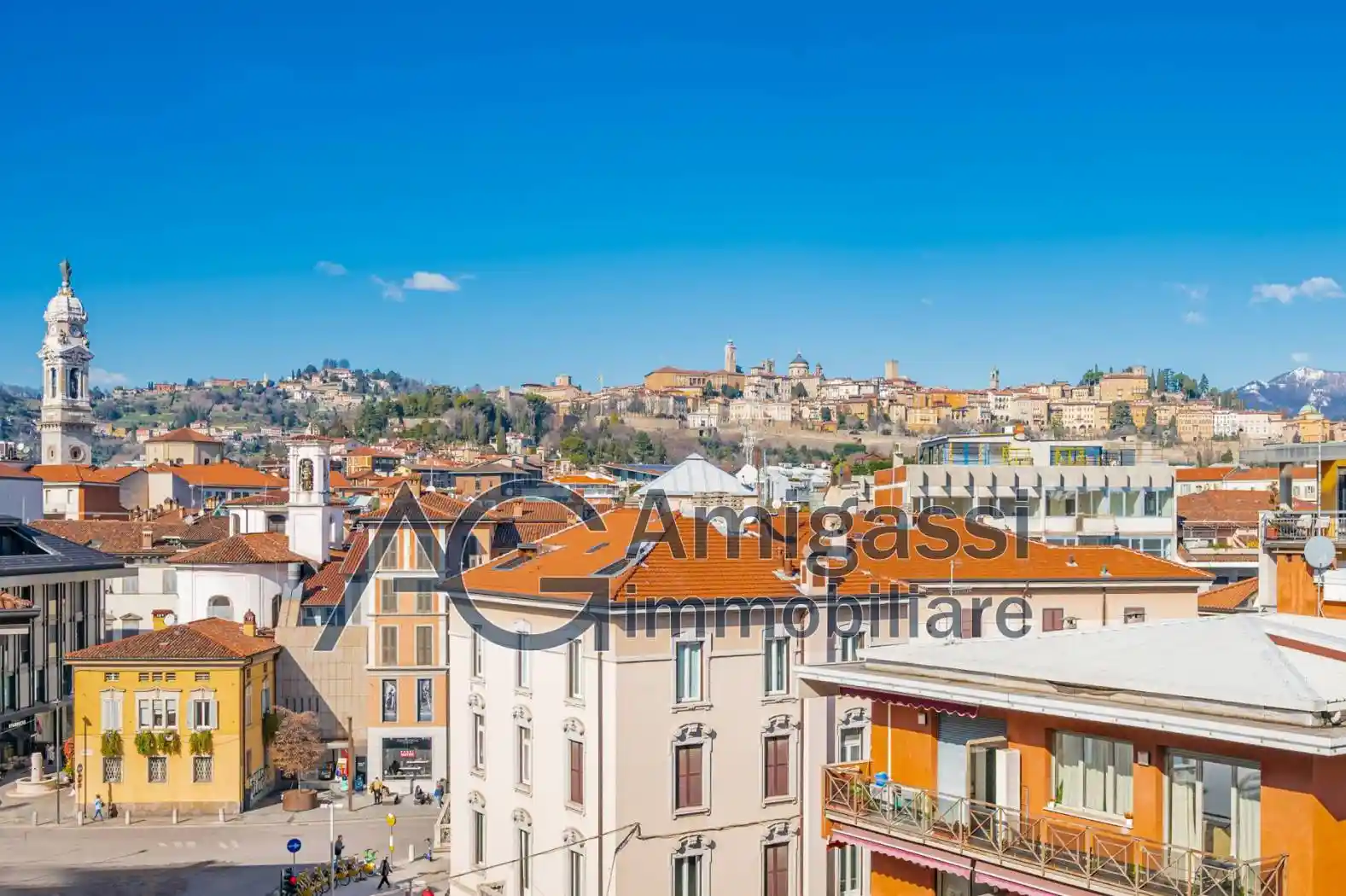 Appartamento in vendita a Bergamo
