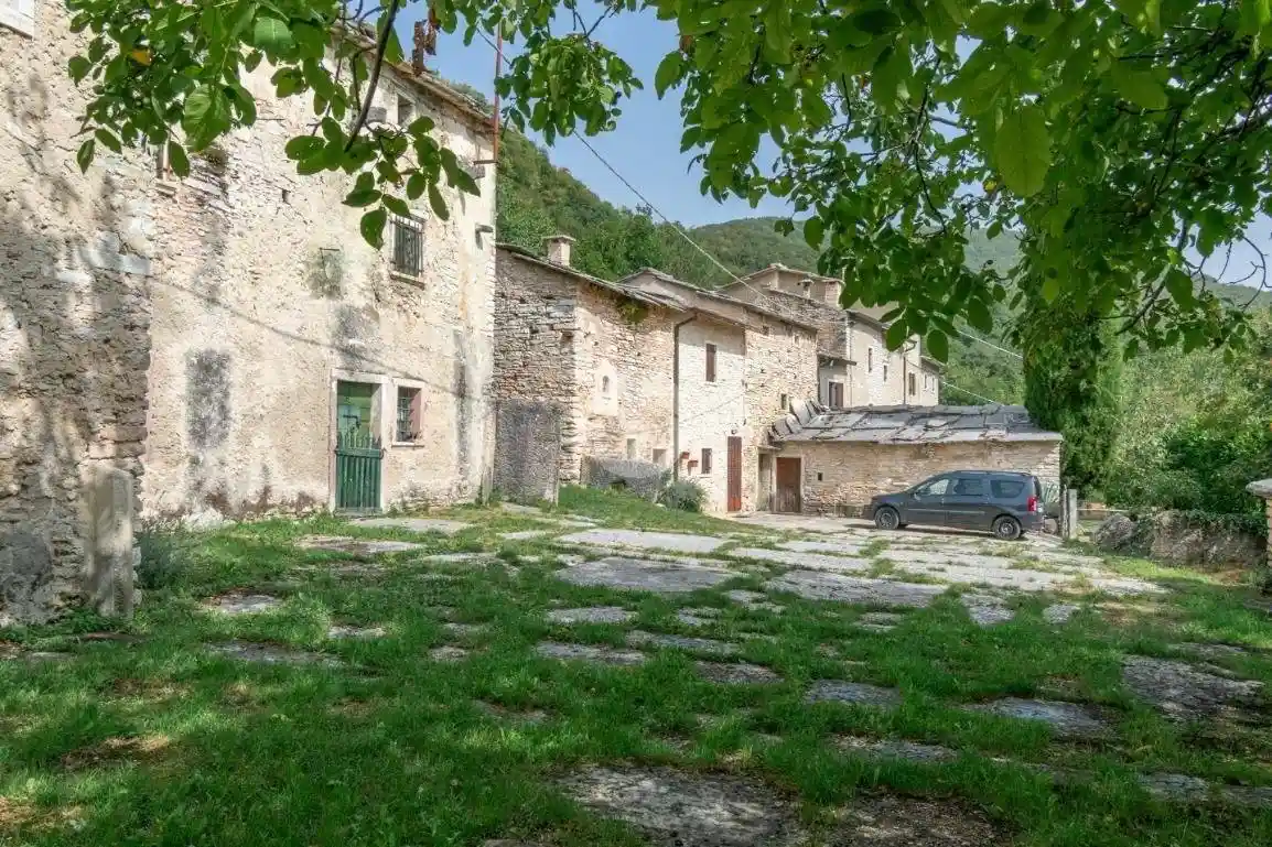 Rustico - Casale in vendita a Fumane