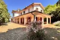 Villa in vendita a Gradara