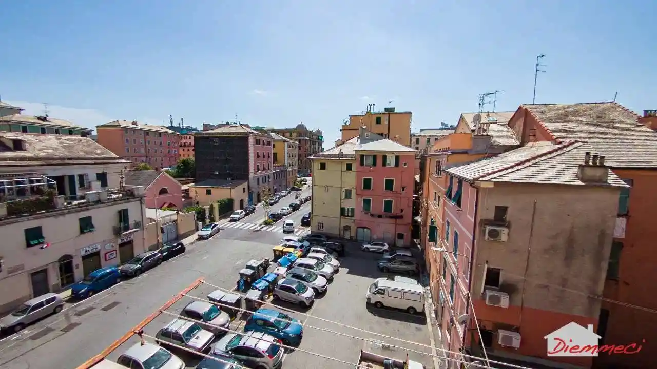 Appartamento in vendita a Genova