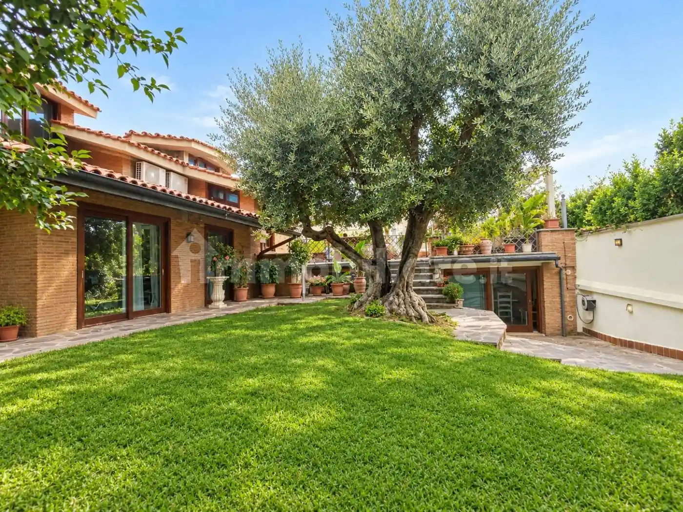 Villa in affitto a Roma