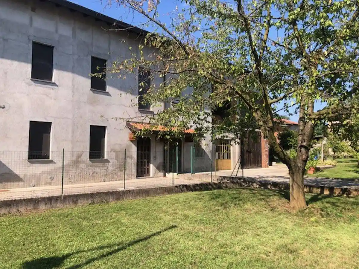 Villa in vendita a Tradate