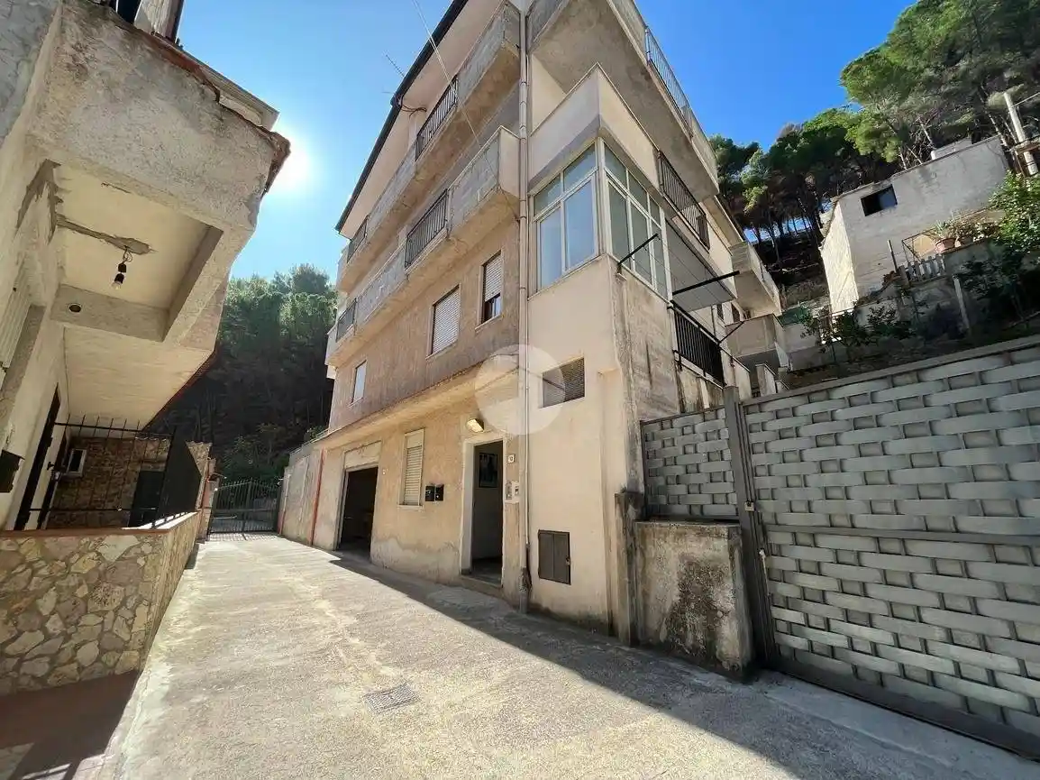Appartamento in vendita a Palermo