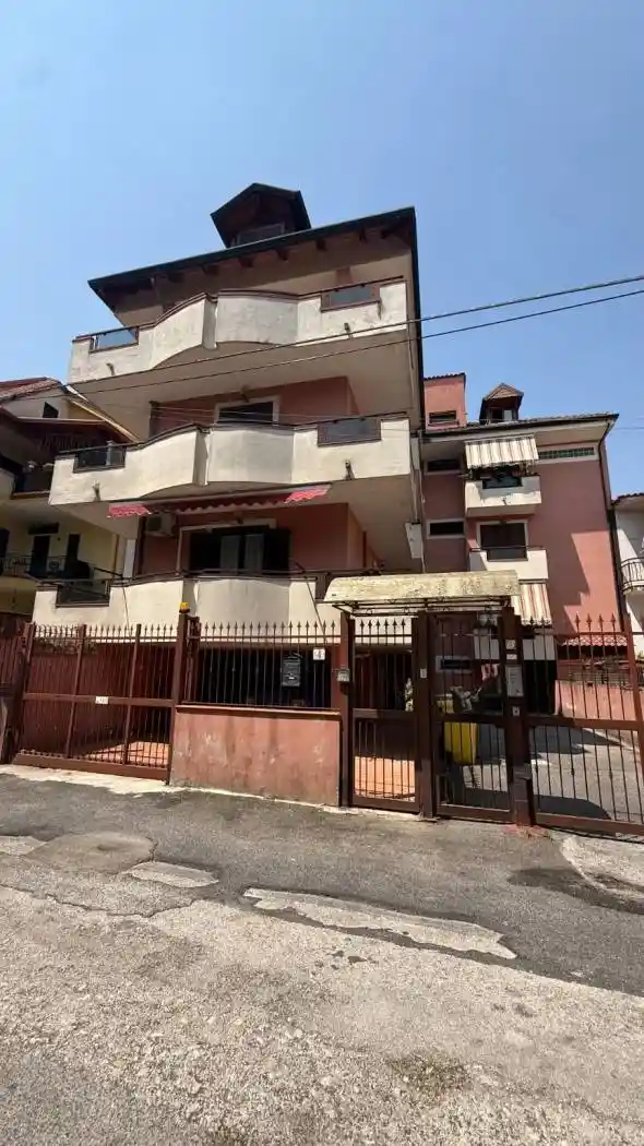 Appartamento in vendita a Giugliano in Campania