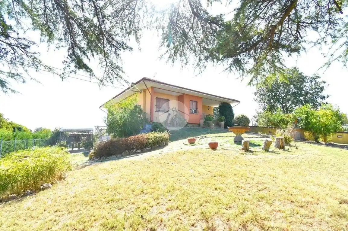 Casa indipendente in vendita a Santarcangelo di Romagna