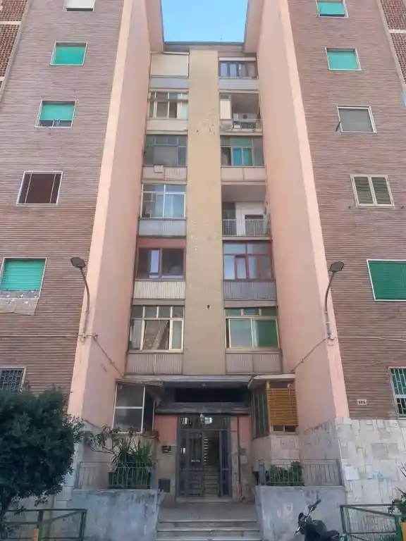 Appartamento in affitto a Napoli