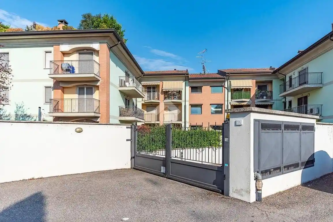 Appartamento in vendita a Lainate