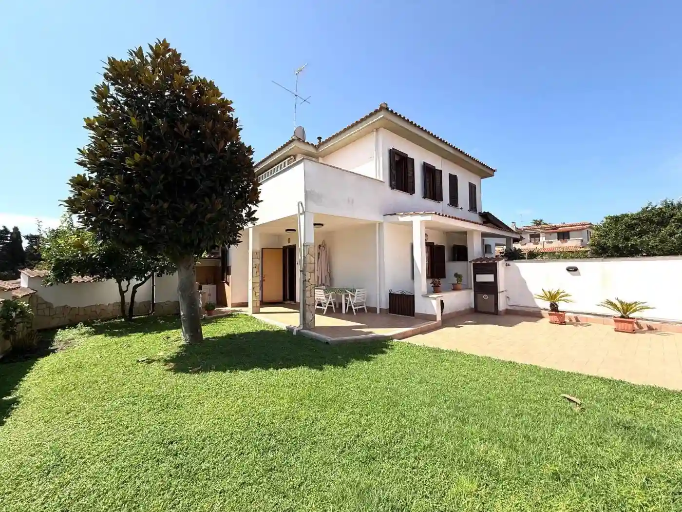 Villa - foto 2