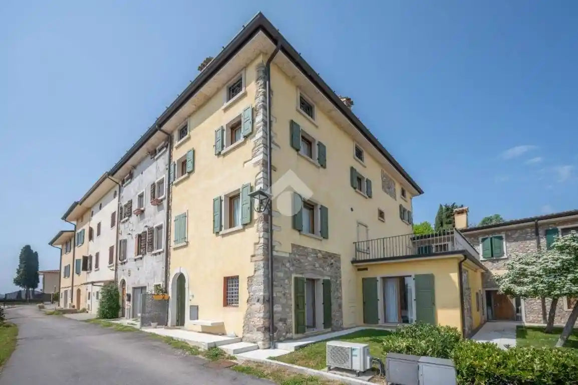 Appartamento in vendita a Garda