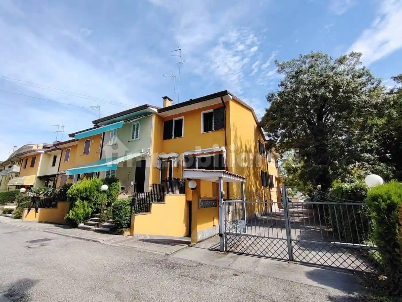 Villetta a schiera - foto 2
