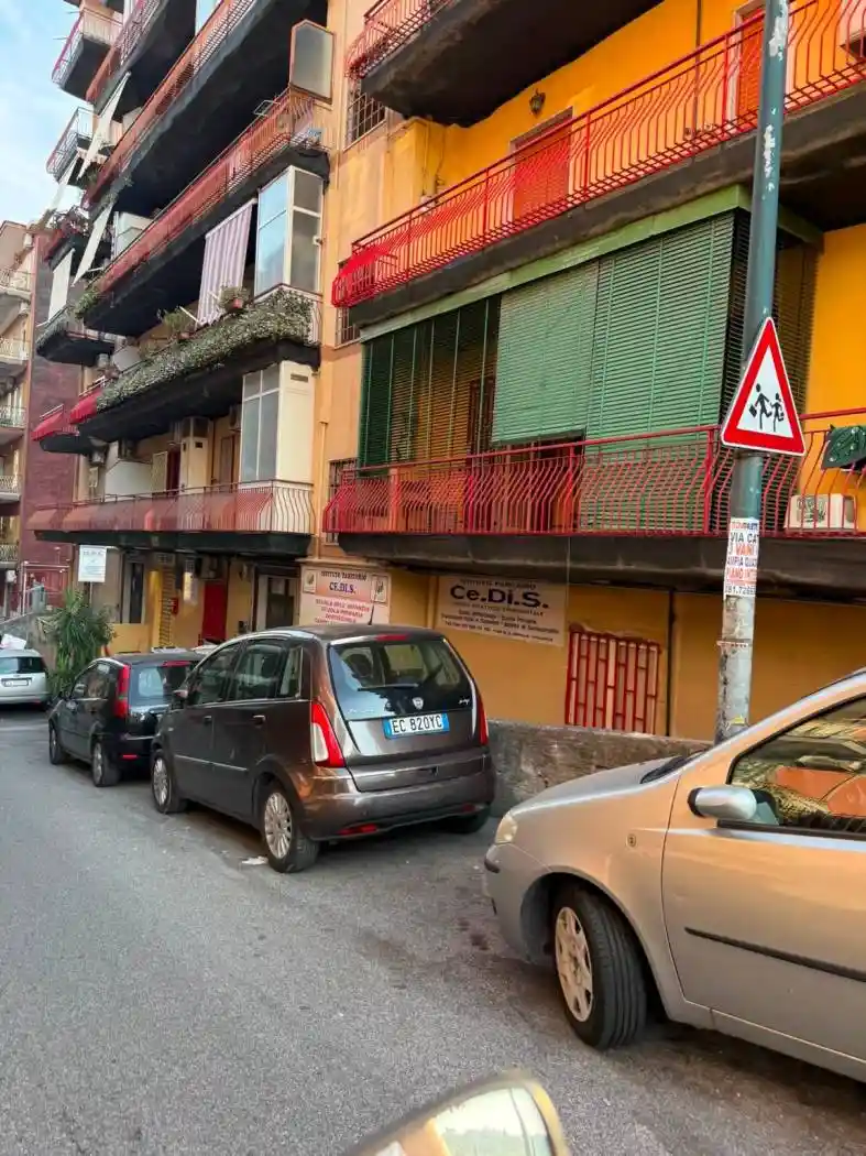 Appartamento in affitto a Napoli