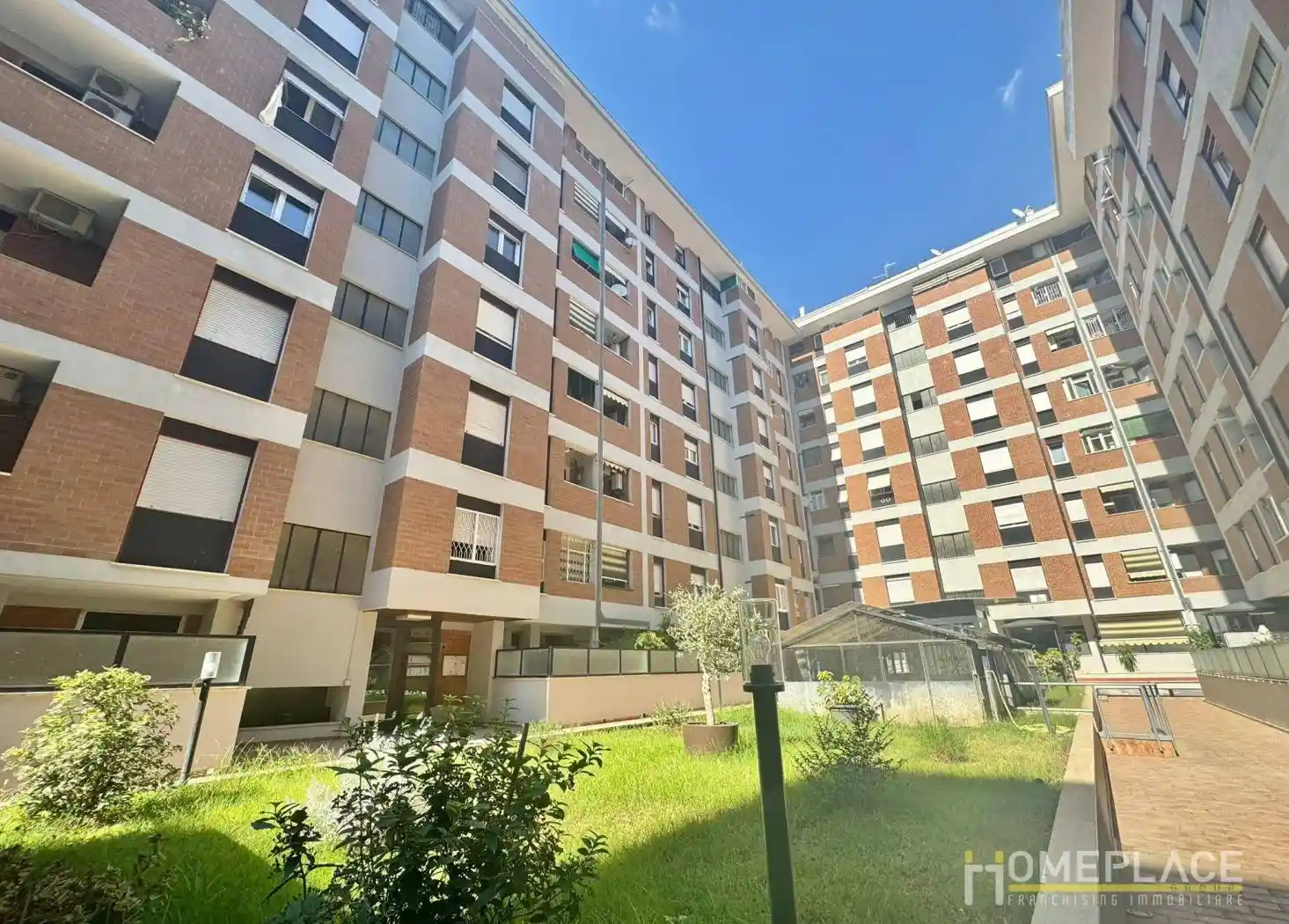 Appartamento in vendita a Roma