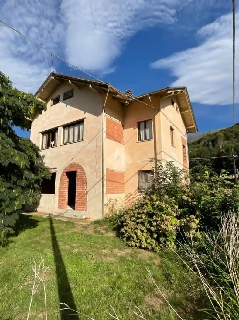 Villa in vendita a Corio