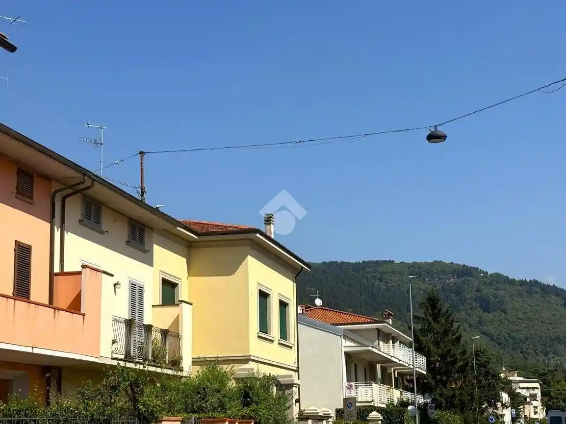 Appartamento in vendita a Prato