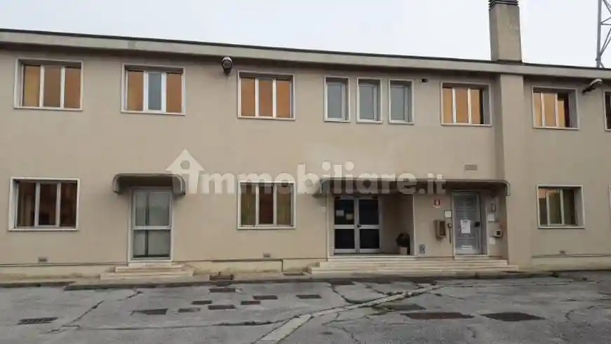 Palazzo - Edificio in affitto a Treviso